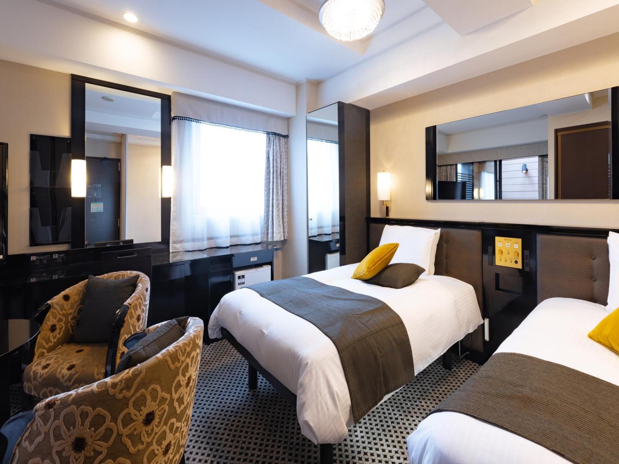 Apa Hotel Ningyocho Ekikita Токио Экстерьер фото